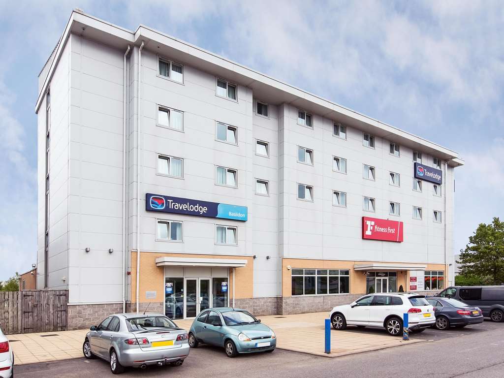 Travelodge Basildon Exterior photo